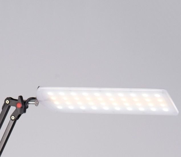 Настільна світлодіодна сенсорна LED лампа з USB та регулюванням світла X-LED-20 SW біла XL_20_SW фото