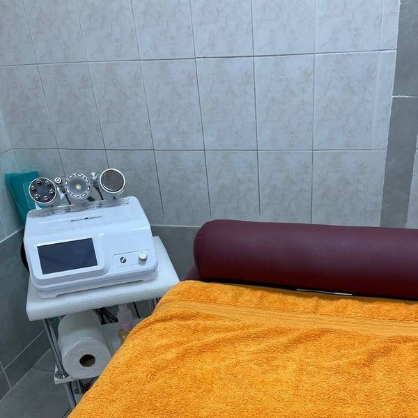 Аппарат 5-в-1 мод. 207 Кавитация + RF-лифтинг + RF и Вакуум+ Микротоки BS_aparat_207 фото